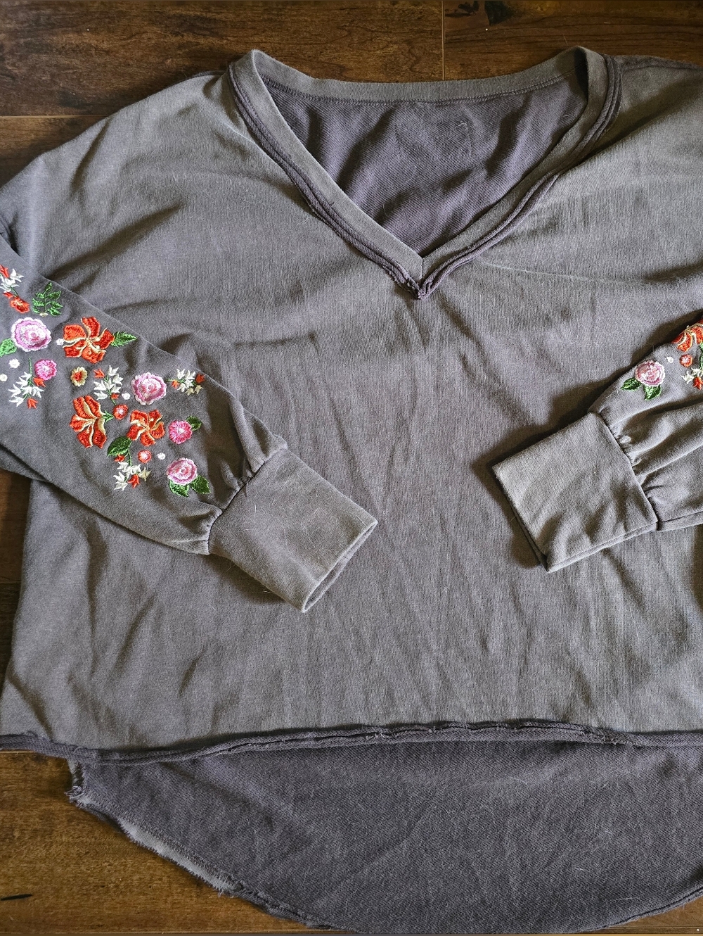 BOGO SHEIN Embriodered Crewneck Top